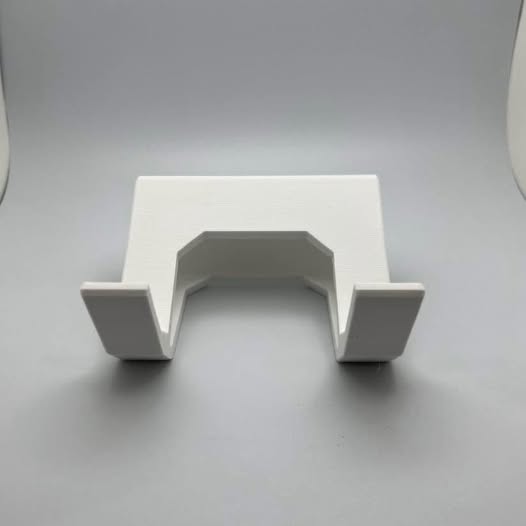 Minimalist Wall Mount for Skateboards & Longboards – Modern Rack in Black or White