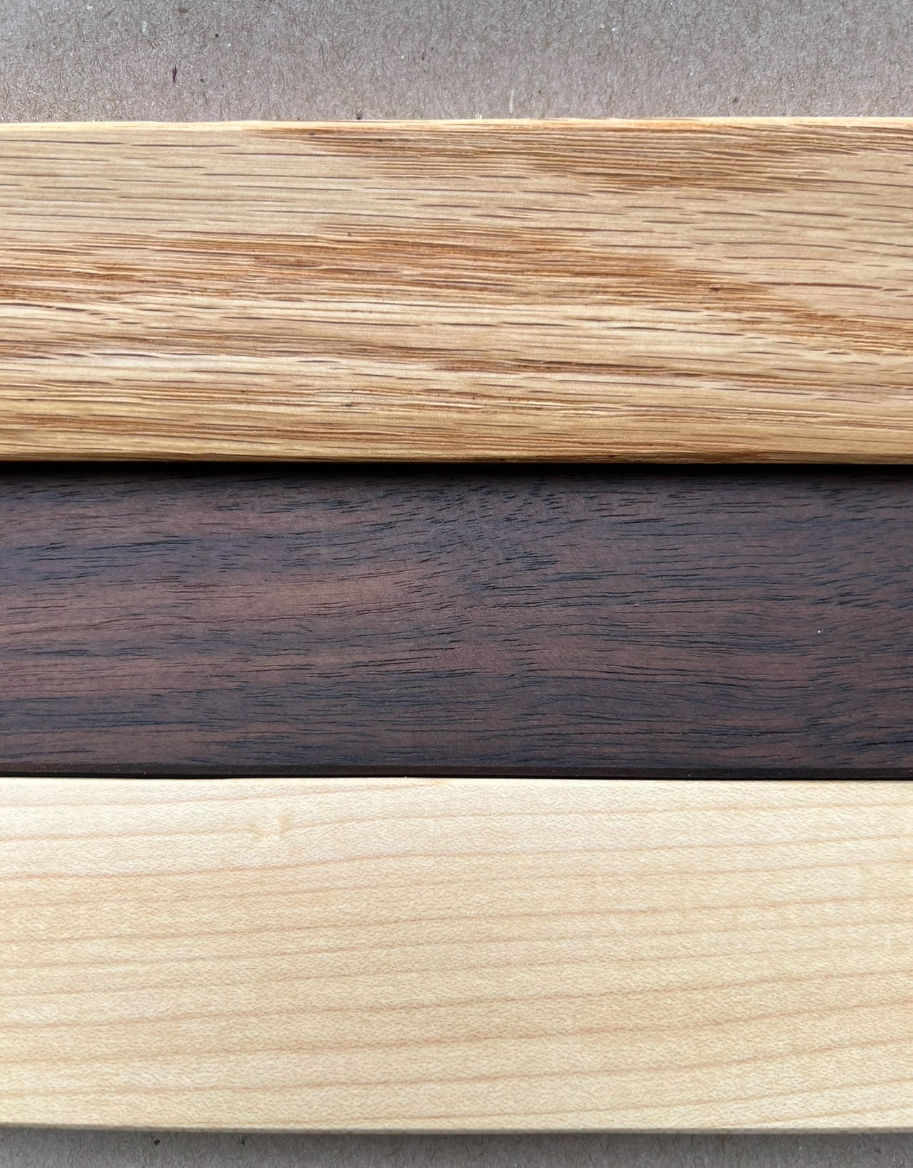 Hardwood Collectible Card Display Shelf – Wall-Mounted Organizer