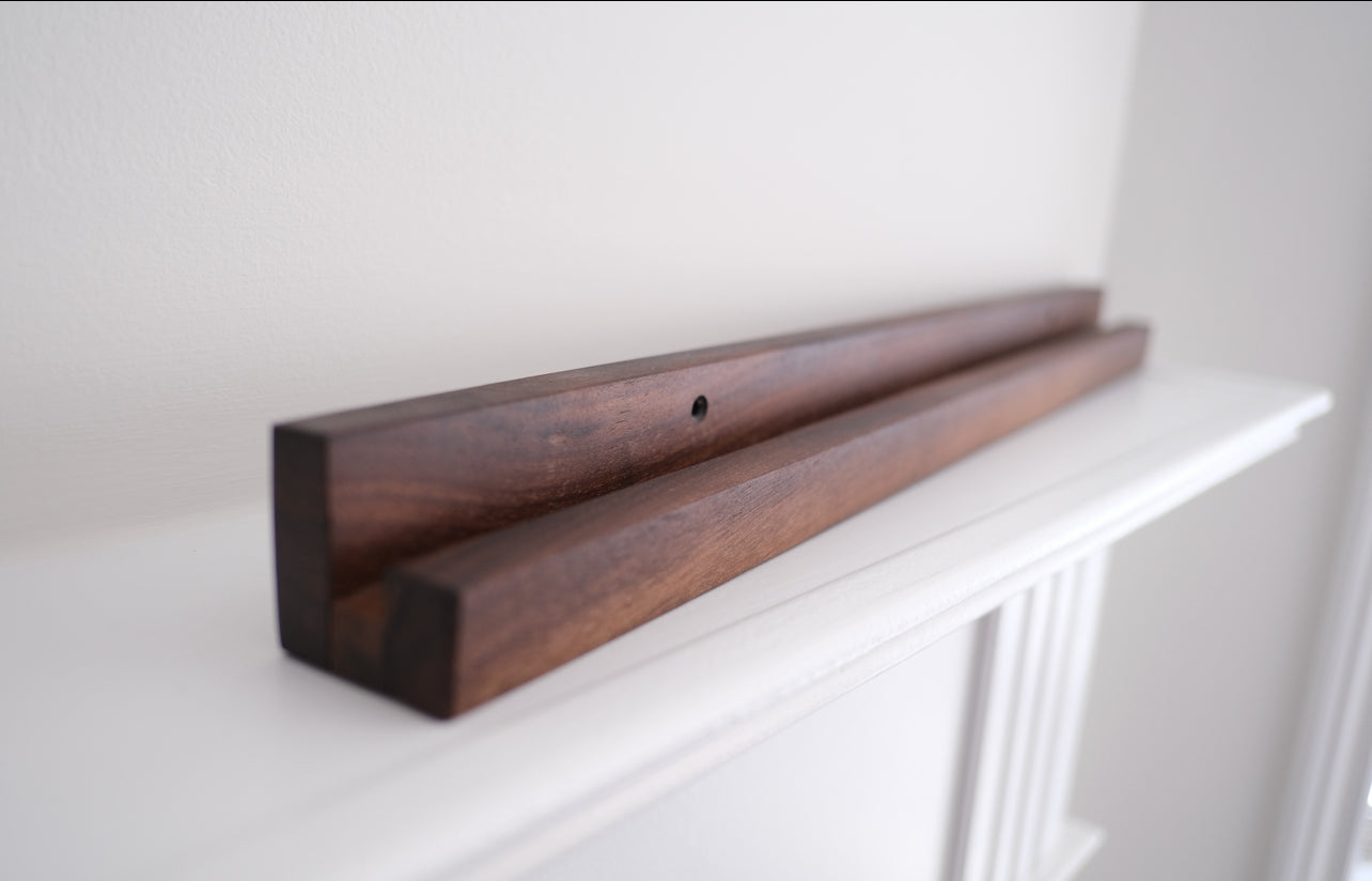 Hardwood Collectible Card Display Shelf – Wall-Mounted Organizer