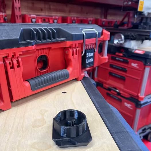 Mount for Starlink Mini ATTACH to Milwaukee Packout
