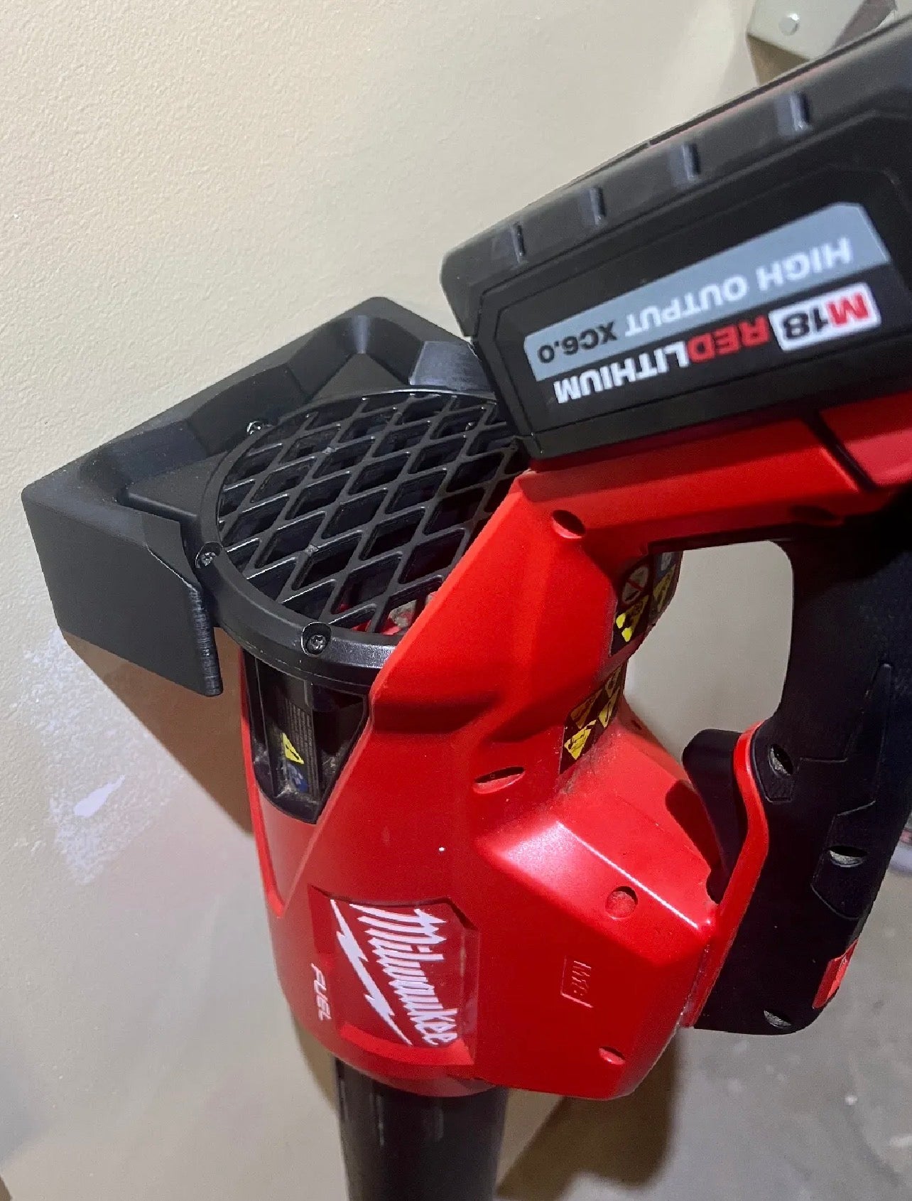 Milwaukee M18 Blower 2724 Wall Mount