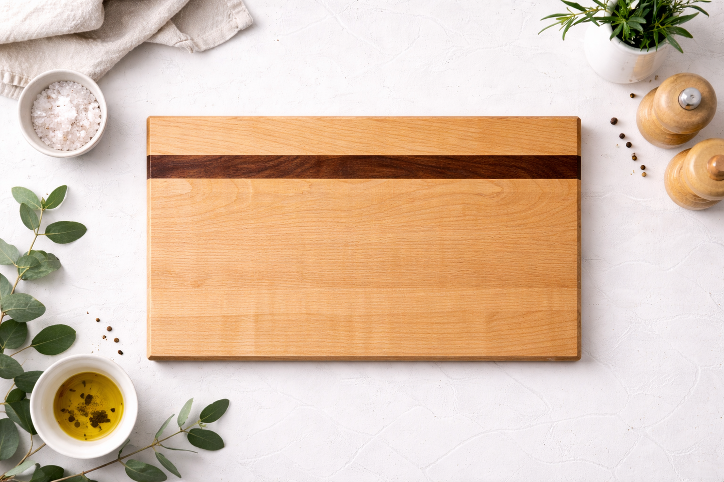 Edge-Grain Hardwood Cutting Board with Accent Inlay