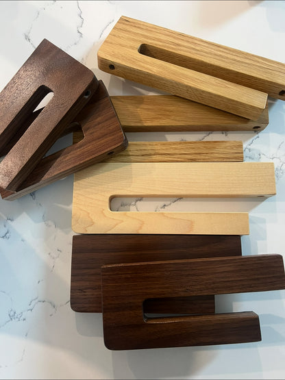 Hardwood Skateboard Wall Mount – Display Shelf in Oak, Maple, Walnut
